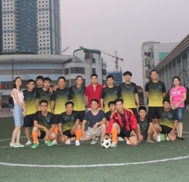Giao hữu bóng đá chi nhánh Hưng Yên và trụ sở Hà Nội ngày 11/09 - VĨNH HƯNG JSC