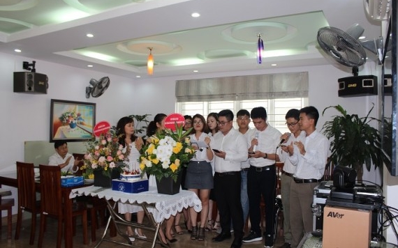 Vĩnh Hưng kỷ niệm ngày Doanh nhân Việt Nam 13/10/2017 - VĨNH HƯNG JSC