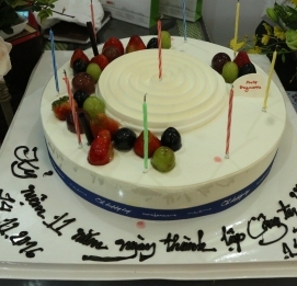 VINH HUNG ORGANIZED 11 YEARS OLD BIRTHDAY - Vinh Hung JSC