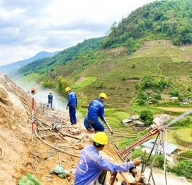 Giải pháp gia cố mái taluy dương, chống đá lở, đá rơi - VĨNH HƯNG JSC