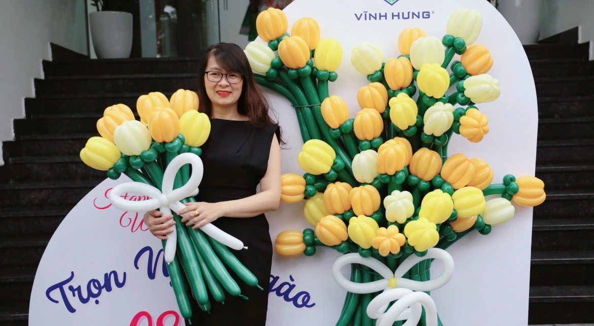 PHÁI ĐẸP VĨNH HƯNG RỘN RÀNG NGÀY QUỐC TẾ PHỤ NỮ 08.03 - VĨNH HƯNG JSC