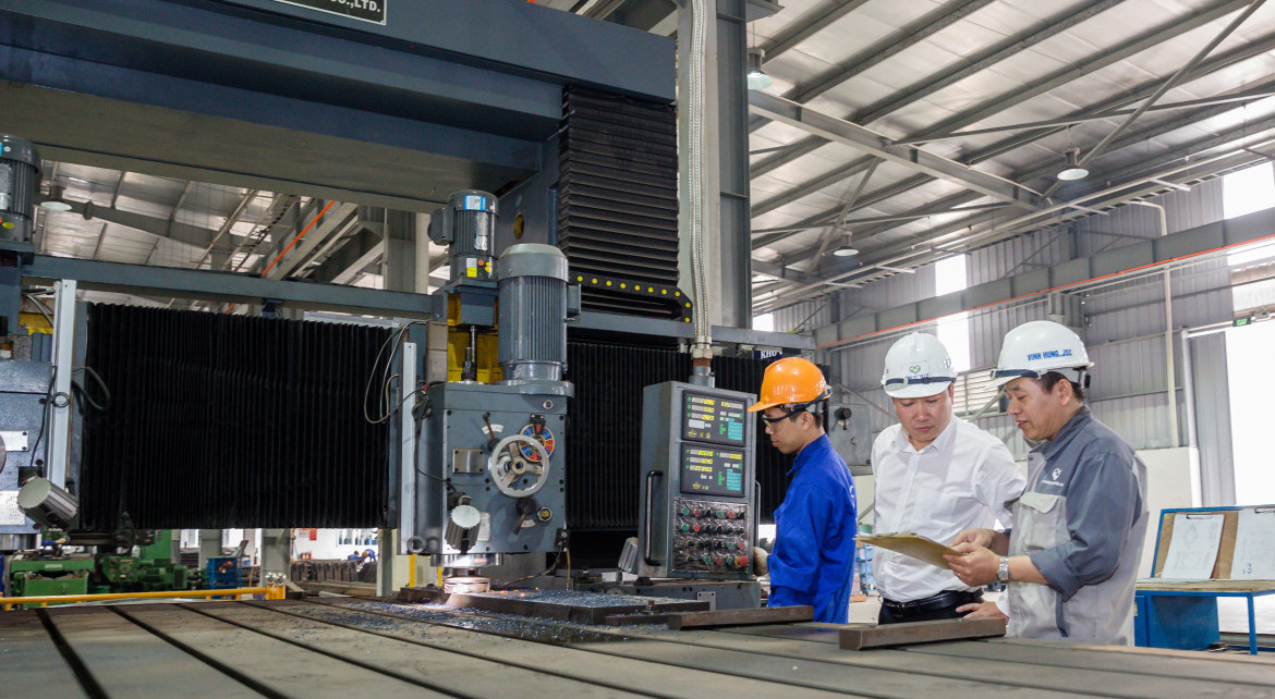 Tập thể CBNV VHIP - VĨNH HƯNG JSC