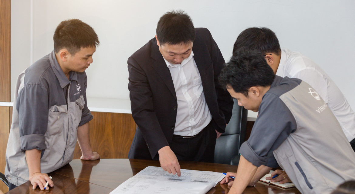 Tập thể CBNV VHIP - VĨNH HƯNG JSC