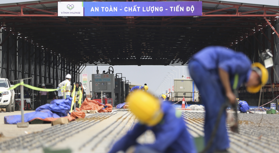 Vĩnh Hưng tham gia dự án 269 tỷ sửa chữa cầu Thăng Long - VĨNH HƯNG JSC