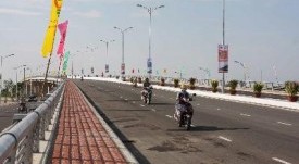 Nguyen Tri Phuong Bridge - Vinh Hung JSC