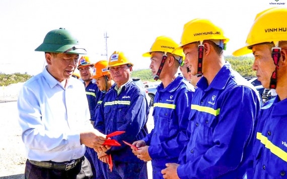 Thủ tướng kiểm tra cao tốc Quy Nhơn - Chí Thạnh - Vinh Hung JSC