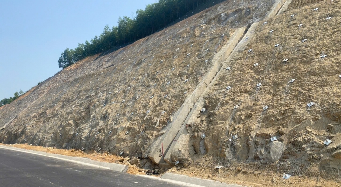 Inauguration of the Road Connecting National Highway 19 - Vinh Hung JSC
