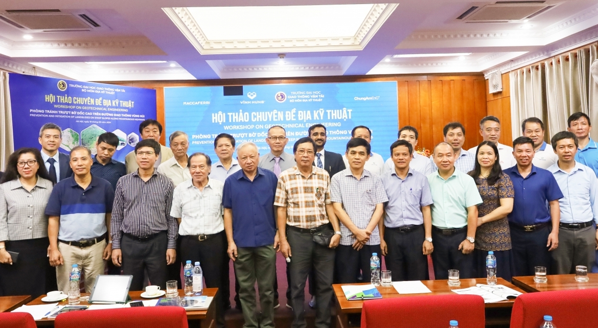 Phòng tránh trượt bờ dốc cao trên đường giao thông vùng - VĨNH HƯNG JSC