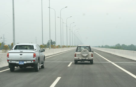 Cao tốc TP HCM - Long Th&agrave;nh - Dầu Gi&acirc;y